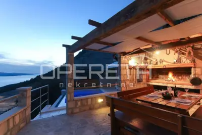 Kuća 440 m², Baška Voda - bazen i okućnica - 7