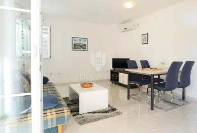 Apartmanska kuća 254 m², Rabac, pogled na more - 17