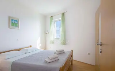 Apartmanska kuća 254 m², Rabac, pogled na more - 9
