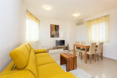 Apartmanska kuća 254 m², Rabac, pogled na more - 8