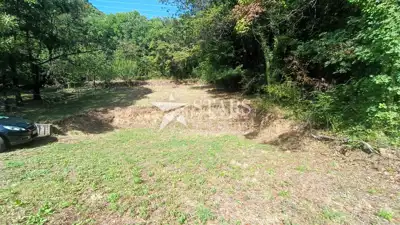 Kraljevica, Bakarac, Grundstück 1570 m² mit Entwurfsprojekt
