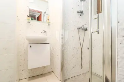Rovinj, Haus mit Hof in ruhiger Zone - 7
