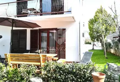 Rovinj, Haus mit Hof in ruhiger Zone - 14