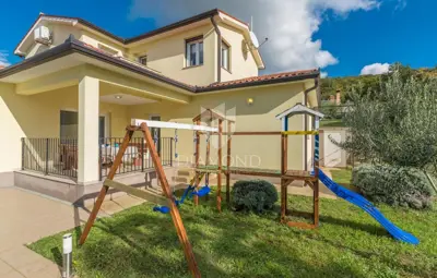 Kuća 154 m², Labin okolica - bazen i okućnica - 18