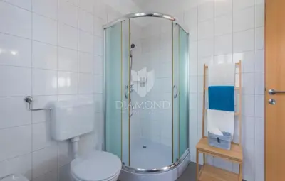 Kuća 154 m², Labin okolica - bazen i okućnica - 10