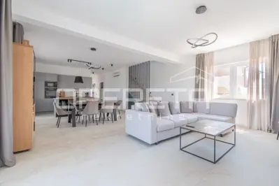Haus 360 m², Tar-Vabriga - Pool und Meerblick - 4