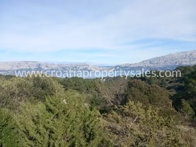 Grundstück, Brač, 24 660 m², 99 000 € - 8
