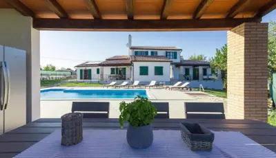 Stone house 220 m², Barban, heated pool and garden 1,900 m² - 6