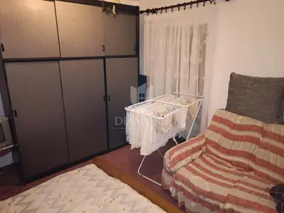 Haus in Dobrinj, Zentrum der Insel Krk, in der Nähe des Geschäfts - 17