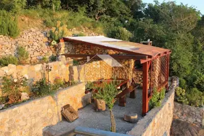Kuća 230 m², Sveti Juraj - prvi red do mora - 14