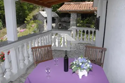 Kuća 230 m², Sveti Juraj - prvi red do mora - 6
