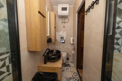 Studio apartman 20 m², Rovinj centar, prizemlje i uređen - 19