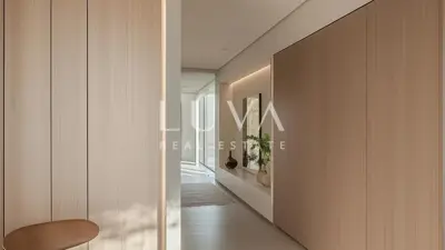 Kuća 140 m², Stari Grad - centar, bazen i garaža - 9