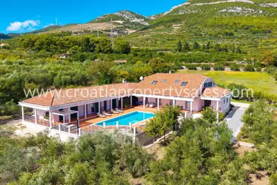 House, Kaštela, 1 000 m² - 2