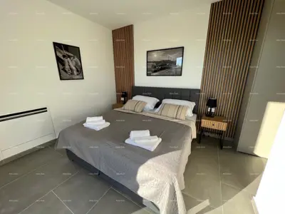 Villa 220 m², Svetvinčenat - pool and grounds 767 m² - 18