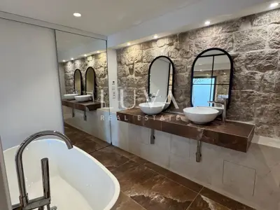 Wohnung 150 m², Šibenik - Riva, Panoramablick auf das Meer - 7