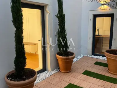 Wohnung 150 m², Šibenik - Riva, Panoramablick auf das Meer - 11