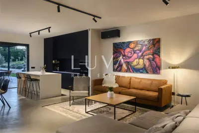 Villa 300 m², Brajkovići near Pazin - heated infinity pool - 13