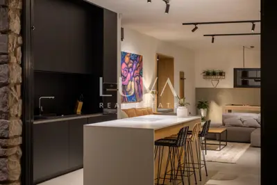 Villa 300 m², Brajkovići near Pazin - heated infinity pool - 14