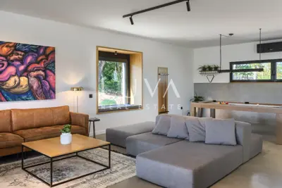 Villa 300 m², Brajkovići near Pazin - heated infinity pool - 8