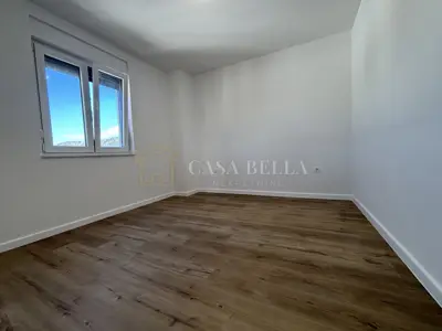 Stan 63 m², Novi Vinodolski - pogled na more i lođa - 8