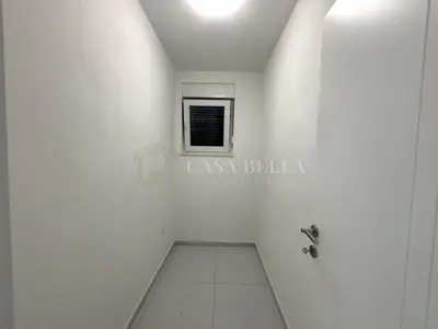 Stan 63 m², Novi Vinodolski - pogled na more i lođa - 9