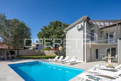 House for sale in Brtonigla, 165 m² - 6