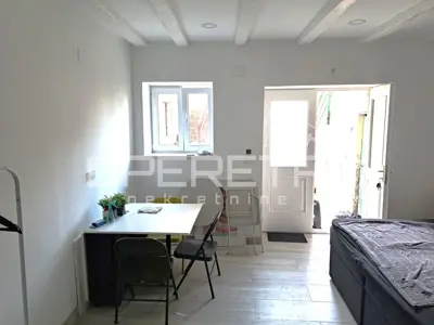 Studio apartment 25 m², Vis center - next to the city cinema - 3