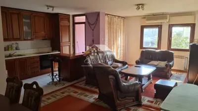 Stan 87 m², Trnje - 2 spavaće sobe i loggia