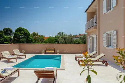 Villa 180 m², Fažana - ruhige Lage und Pool - 9