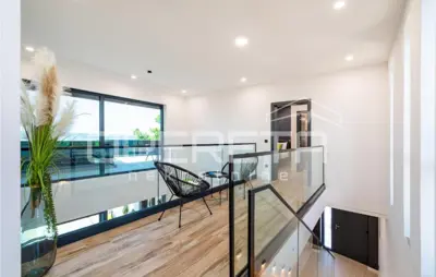 House for sale in Maslenica, 256 m² - 19