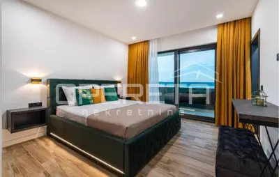 House for sale in Maslenica, 256 m² - 21