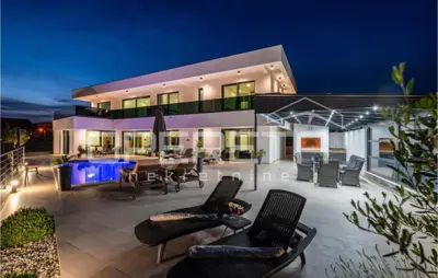 House for sale in Maslenica, 256 m² - 3