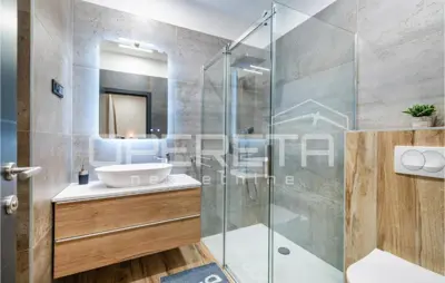 House for sale in Maslenica, 256 m² - 7