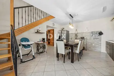House for sale in Marčana, 170 m² - 13