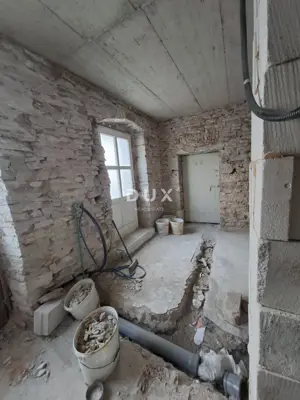 ISTRA, BALE - house and auxiliary building in the center - 5