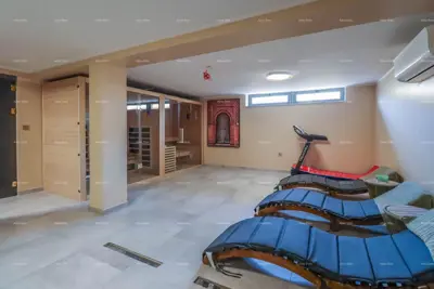 House 350 m², Pula Center - modern villa with pool - 18