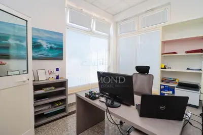 Hall 490 m², Poreč - production facility and office space - 7