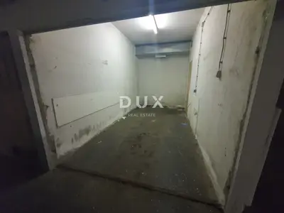 Garage for sale in Centar, 13 m²