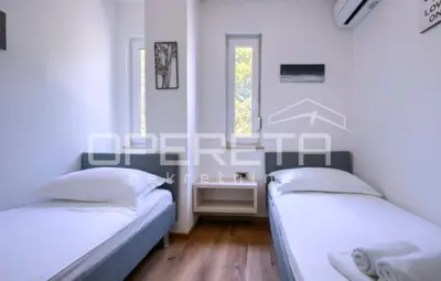 Haus 250 m², Poreč - ruhige Siedlung und Pool - 14