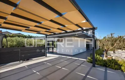 Haus 250 m², Poreč - ruhige Siedlung und Pool - 17