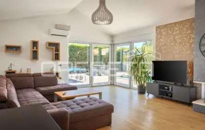 Haus 250 m², Poreč - ruhige Siedlung und Pool - 3