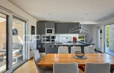 Haus 250 m², Poreč - ruhige Siedlung und Pool - 5