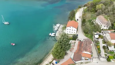 Istra, Poreč, exklusive Immobilie mit privatem Steg - 8