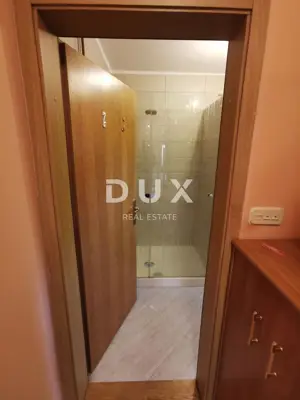 Haus 250 m², Malinska - zwei Wohnungen und Garten - 9