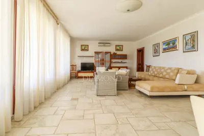 House 250 m², Umag - open sea view - 10