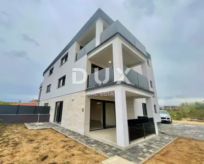 Apartment 75.8 m², Privlaka, Škrapavac - 80 m from the beach - 11