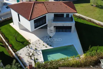 Haus zum Kauf in Poreč, 169 m² - 3
