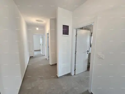 Stan u Puli, Valdebek - 3 spavaće sobe i terasa - 7