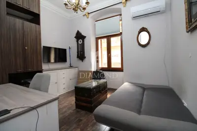Stan 37 m², Centar Rijeka - adaptiran i namješten